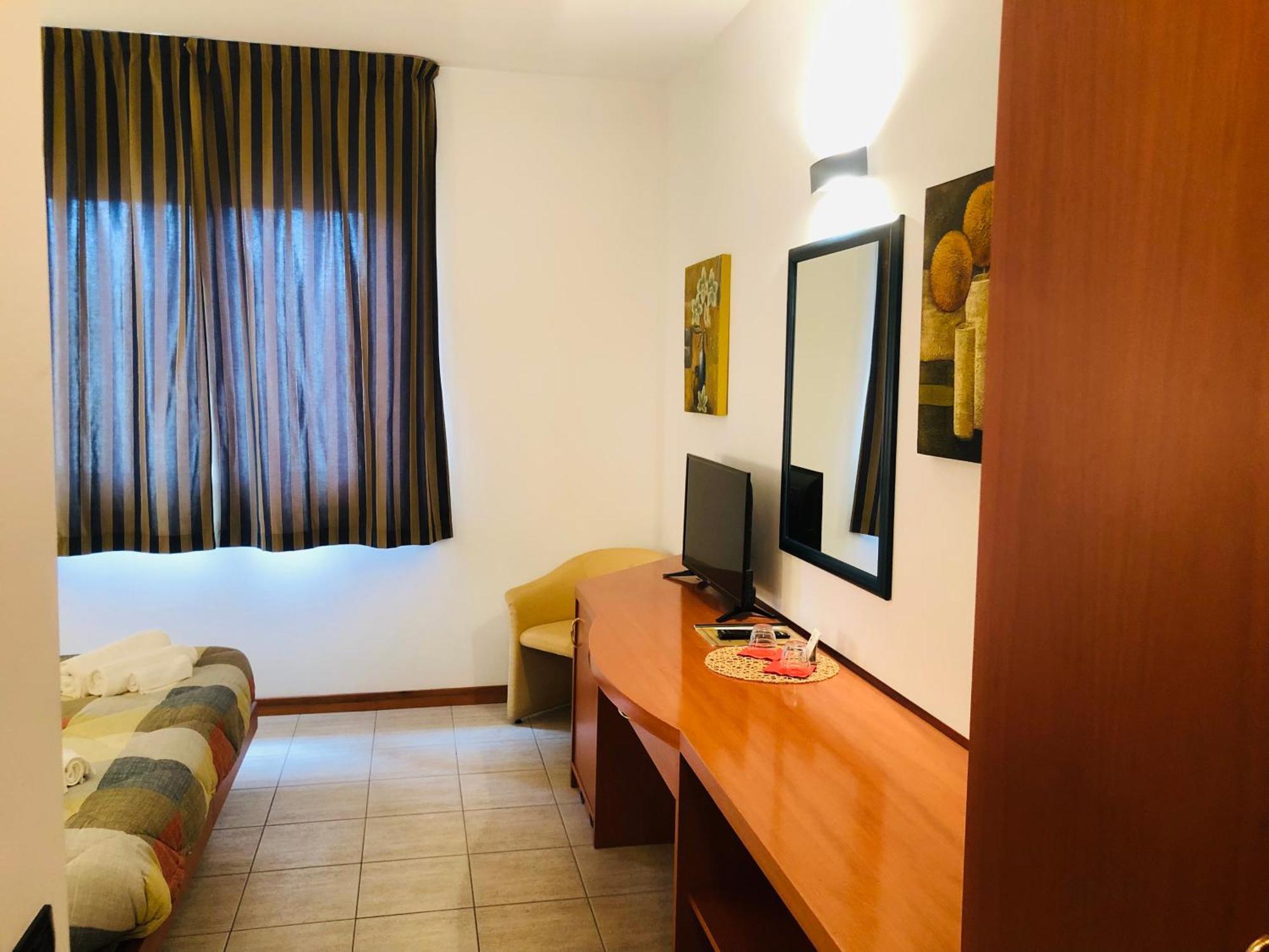 Hotel Softwood Recanati Exterior foto